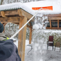 Снігоприбиральна лопата VEVOR дах 64 см, діапазон регулювання від 1,52 до 6,4 м, снігоочисник для даху з